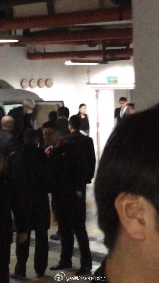 BIGBANG - Shanghai Hotel - 30jan2015 - ???????? - 01.jpg