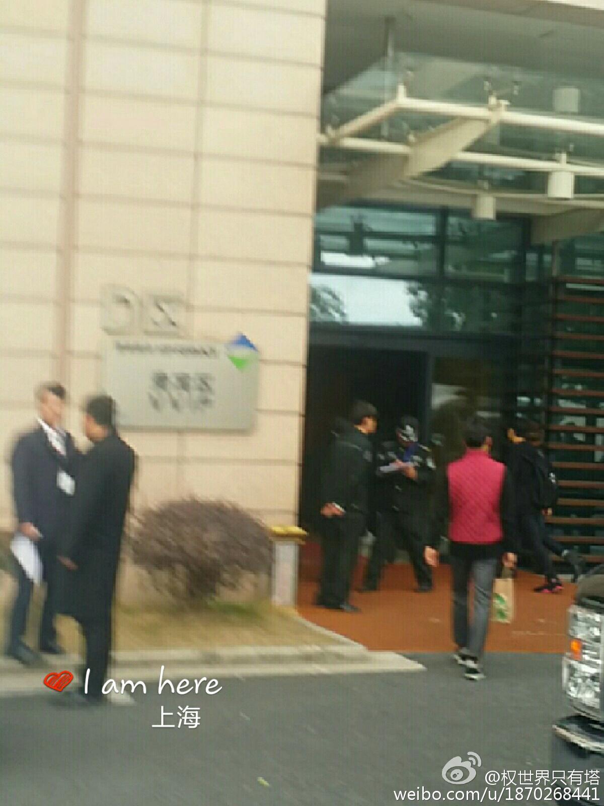 BIGBANG - Shanghai Airport - 31jan2015 - ?????? - 01.jpg