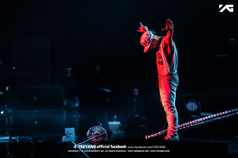 YG-Ent-YB-HongKong-FB-Update-20150110-06.jpg
