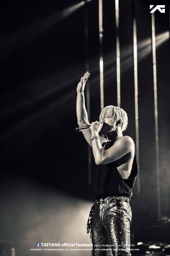 Taeyang FB Update Singapore 2015-02-08  007.jpg