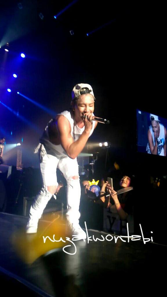 Taeyang Bangkok 2015-02-21 nuzaitabi 23.jpg