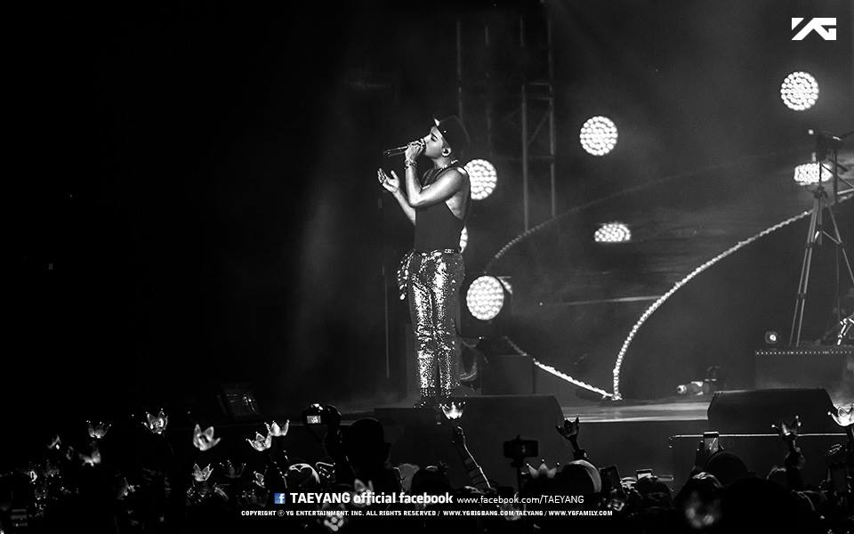 YB HQs Rise in Taiwan 2015-03-01 YG Ents 06.jpg