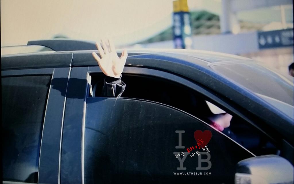 Tae Yang - Gimpo Airport - 01feb2015 - Urthesun - 03.jpg