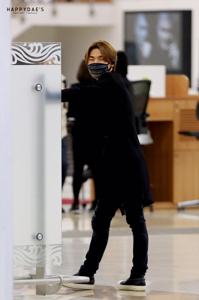 HQ HappyDaes Daesung Gimpo 2015-03-01 02.jpg