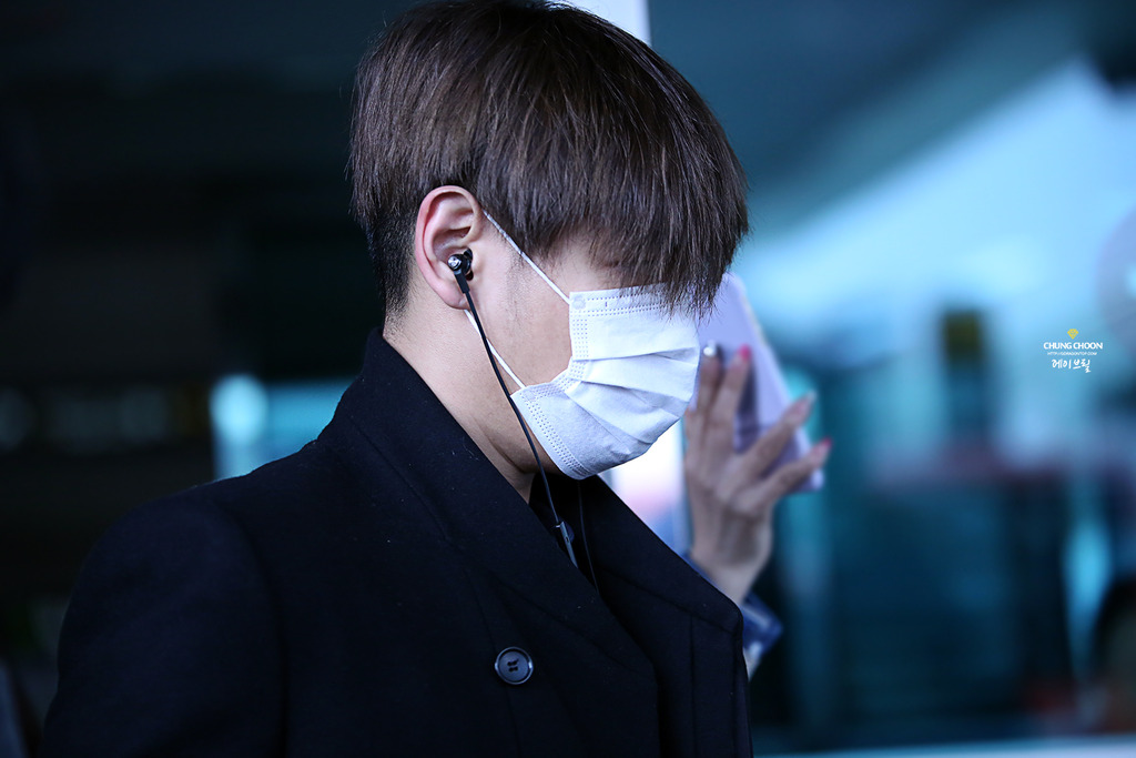 TOP Gimpo Airport 2015-03-01 HQ AvrilGDTOP 004.jpg