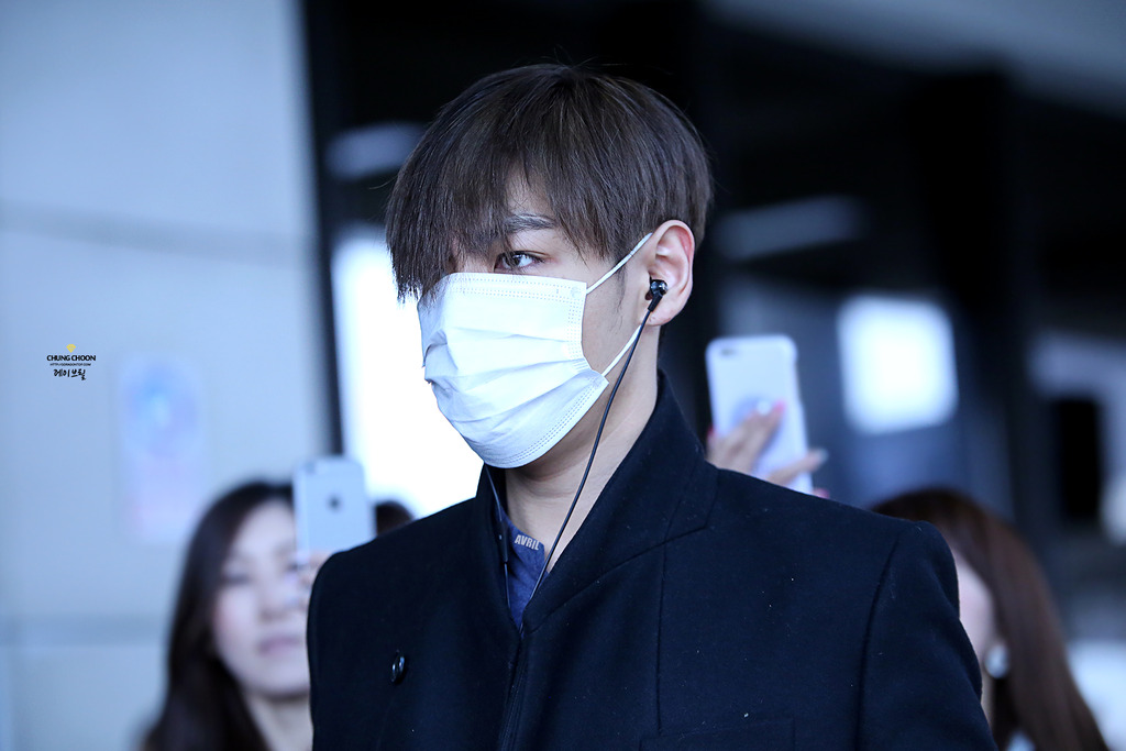 TOP Gimpo Airport 2015-03-01 HQ AvrilGDTOP 005.jpg