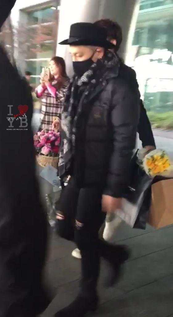 Taeyang URTHESUN 205-03-02 1.jpg