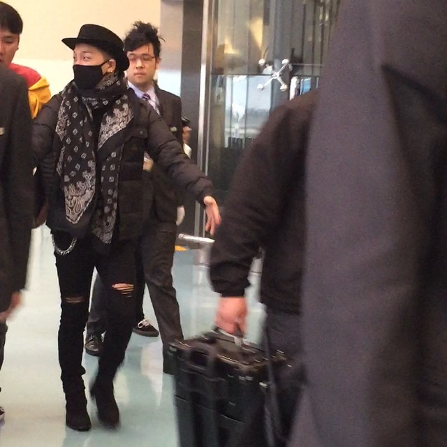 Tae Yang - Taipei Airport - 02mar2015 - __manami0518__ - 01.jpg
