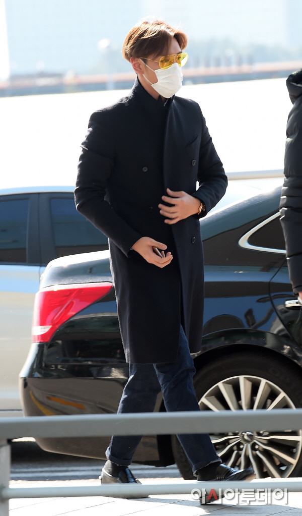 TOP - Incheon Airport - 13mar2015 - Asiatoday - 02.jpg