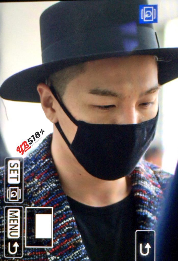BIGBANG - Incheon Airport - 21mar2015 - Tae Yang - YB 518% - 02.jpg