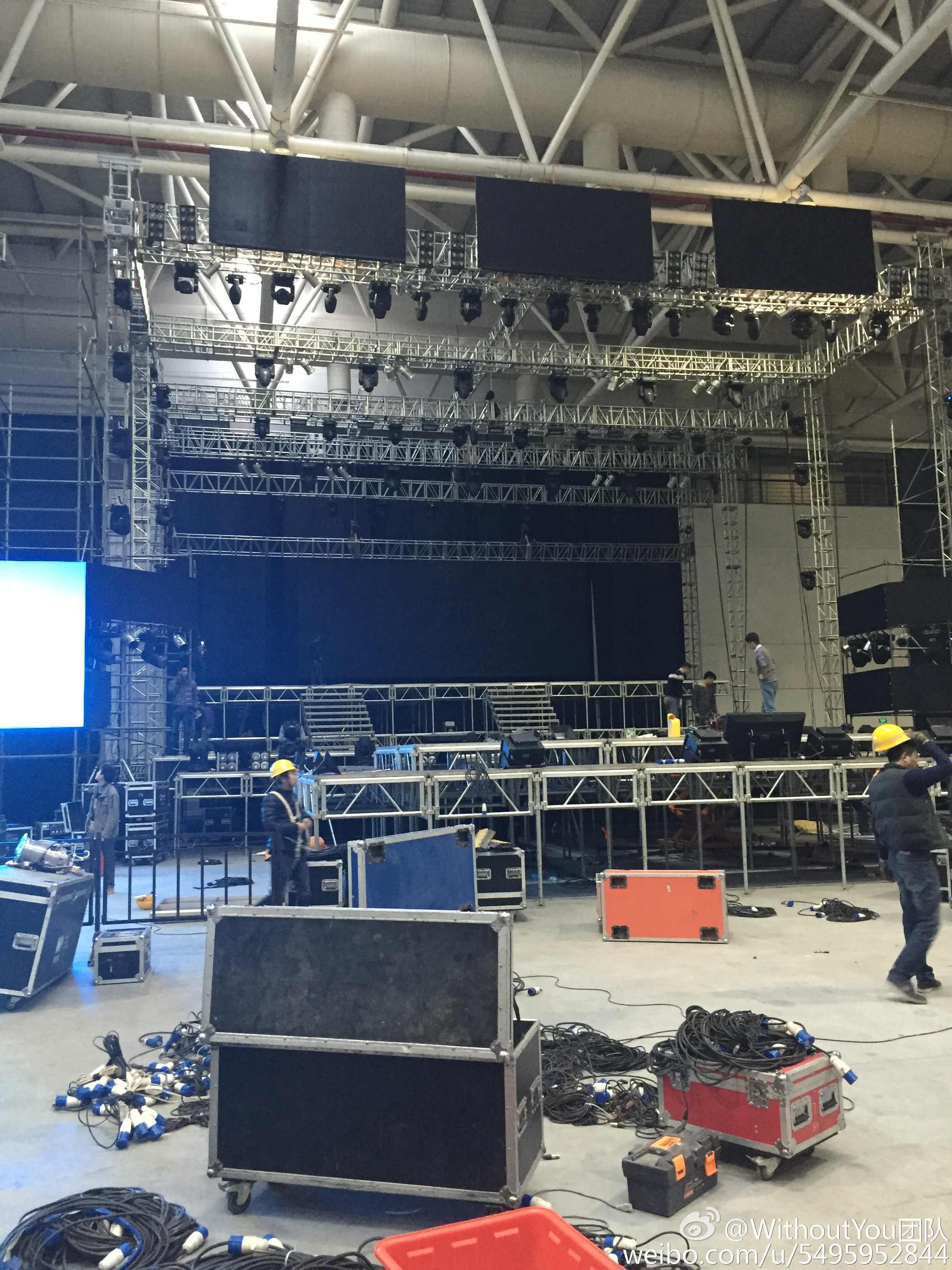 GDYBRI Stage FM Impressions Fuzhou 2015-03-27 by WithoutYou?? Weibo 005.jpg