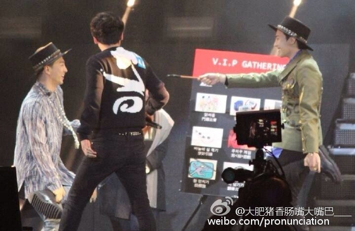 G-Dragon, Seung Ri & Tae Yang - V.I.P GATHERING in Fuzhou - 28mar2015 - pronunciation - 01.jpg