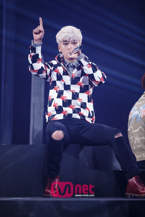 BIGBANG MCountdown 2015-05-14 official 028.jpg