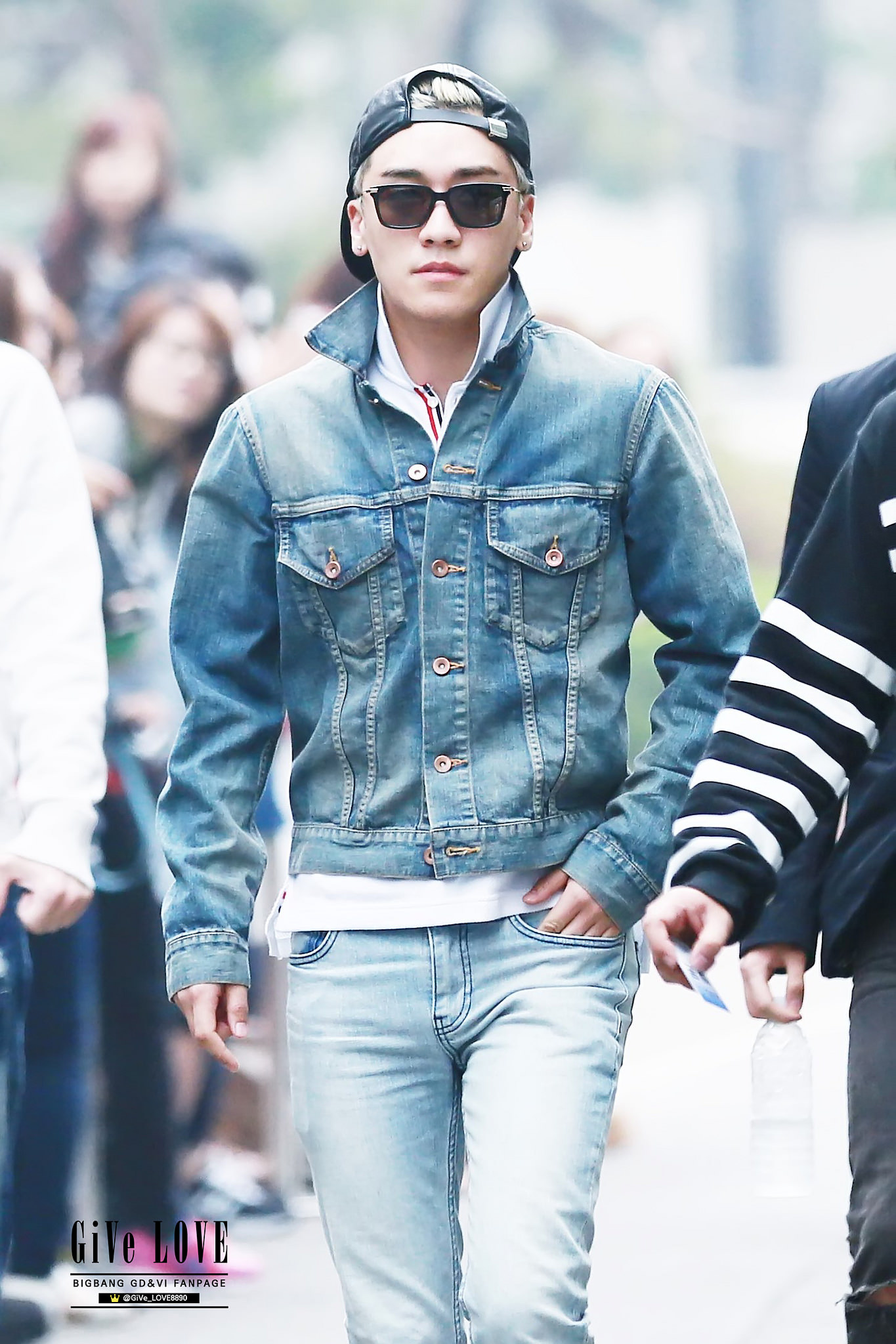 BIGBANG KBS Music Bank HQ 2015-05-15 15.jpg