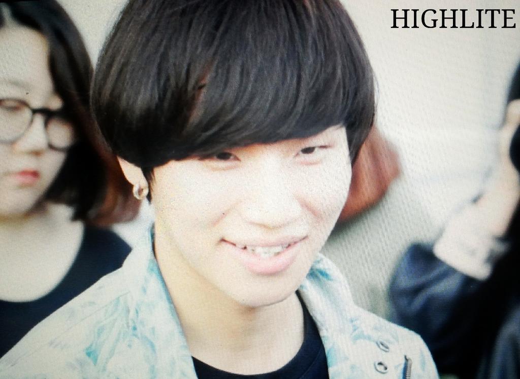 BIGBANG KBS Happy Together Leaving 2015-05-16 39.jpg