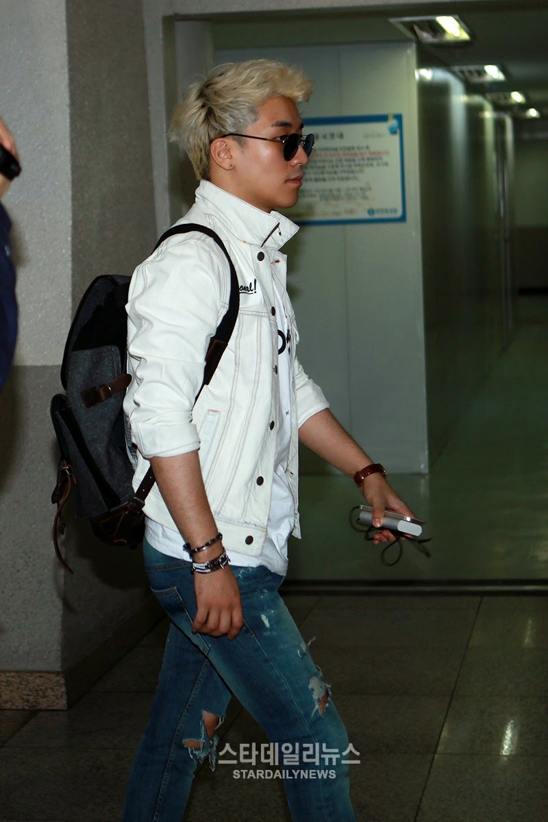 BIGBANG Gimpo to Jeju 2015-05-19 2015-05-19 03.jpg