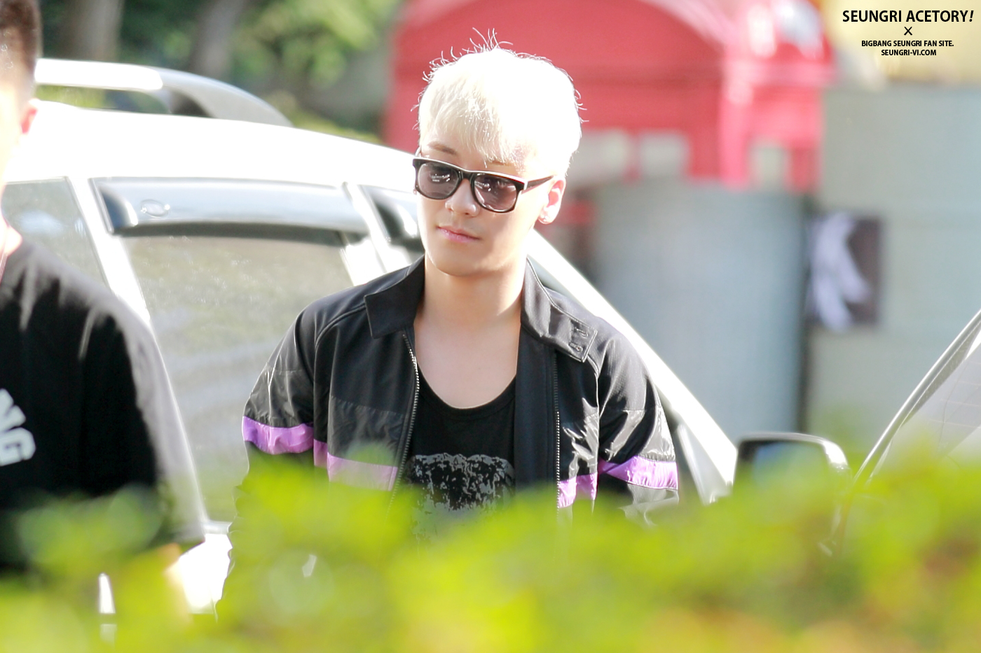 BIGBANG - SBS Inkigayo - 24may2015 - Leaving - Seung Ri - Acetory - 06.jpg