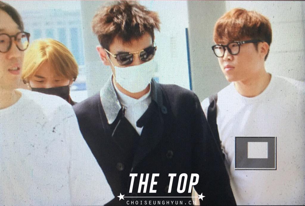 BIGBANG - Incheon Airport - 29may2015 - TOP - The TOP - 02.jpg