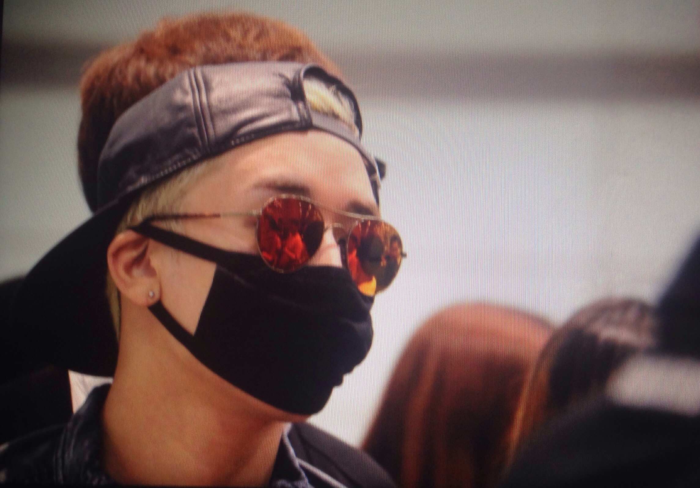 BIGBANG - Beijing Airport - 05jun2015 - Seung Ri - _BlackLuck_ - 01.jpg