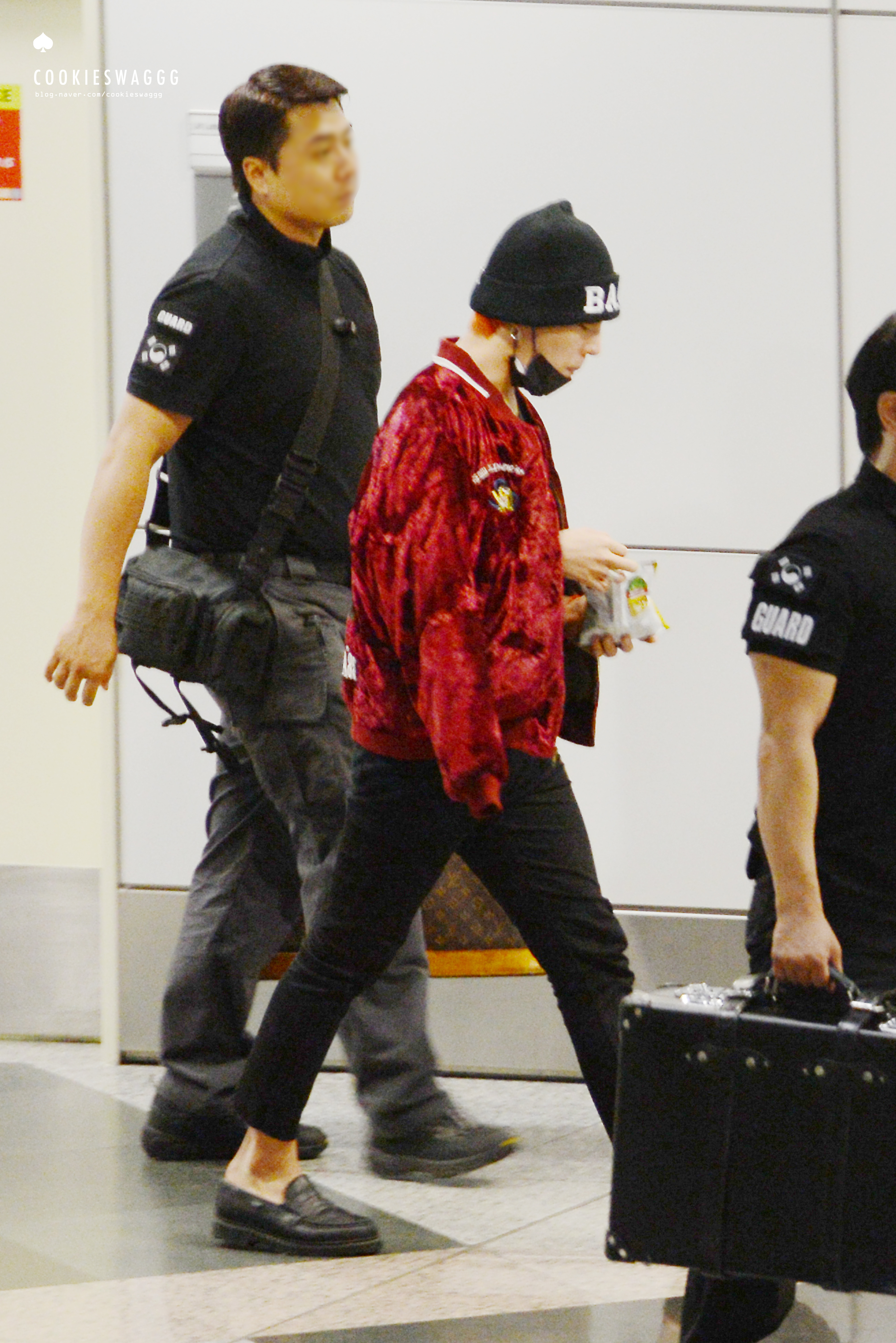 BIGBANG - Malaysia Airport - 25jul2015 - cookieswaggg - 20.jpg