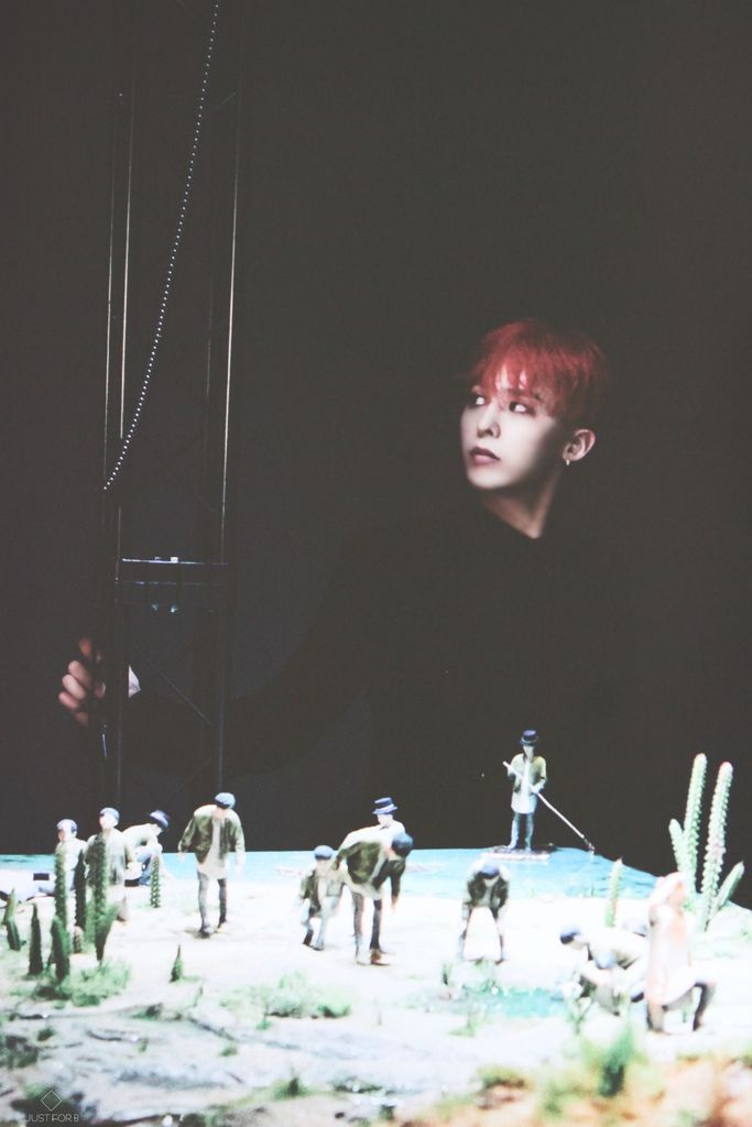 G-Dragon PEACEMINUSONE Book Scans Just For BB 018.jpg