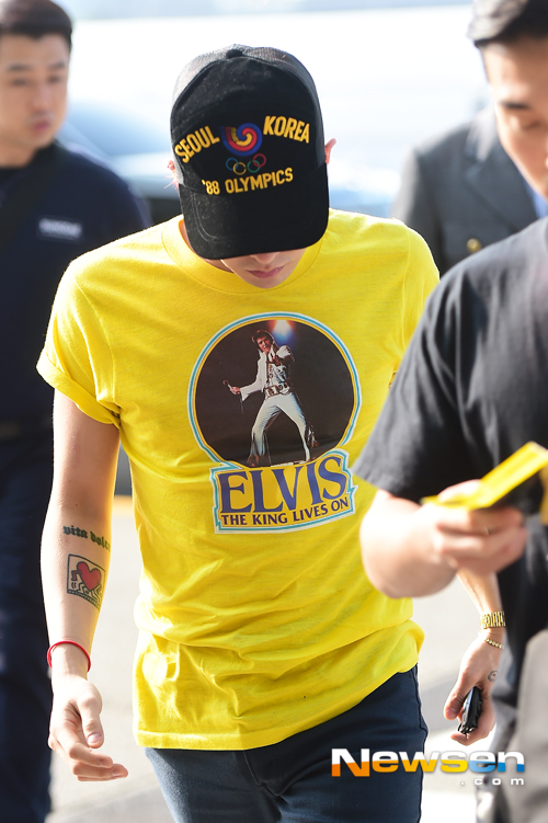 BIGBANG - Incheon Airport - 07aug2015 - Newsen - 09.jpg