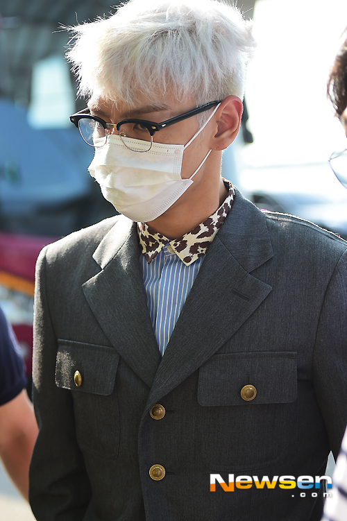 BIGBANG - Incheon Airport - 07aug2015 - Newsen - 15.jpg