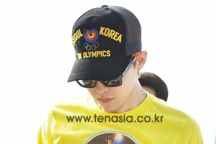 BIGBANG - Incheon Airport - 07aug2015 - tenasia - 09.jpg