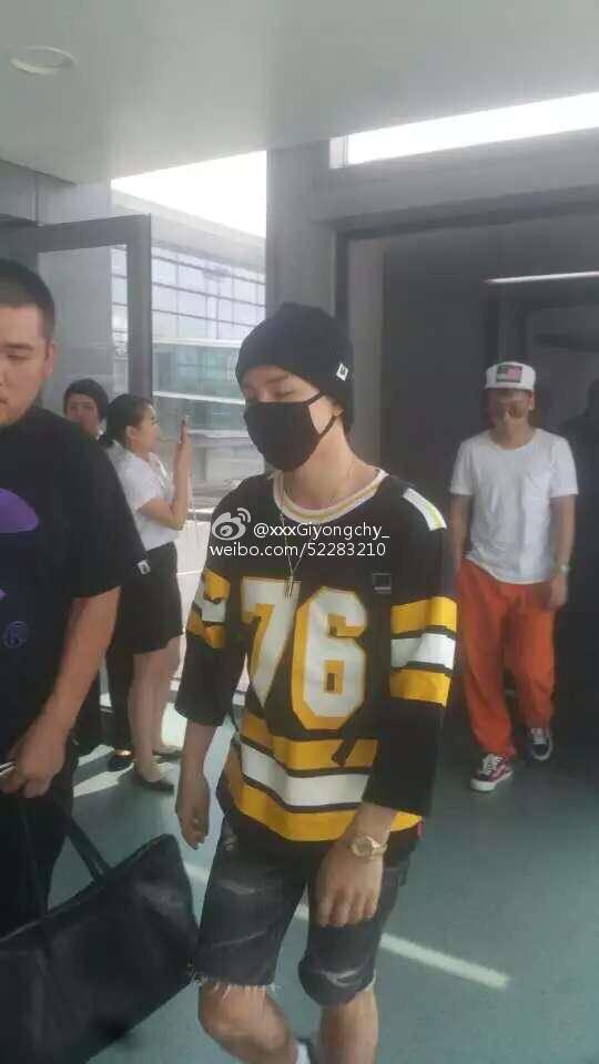 BIGBANG arrival Nanjing 2015-08-08 002.jpg