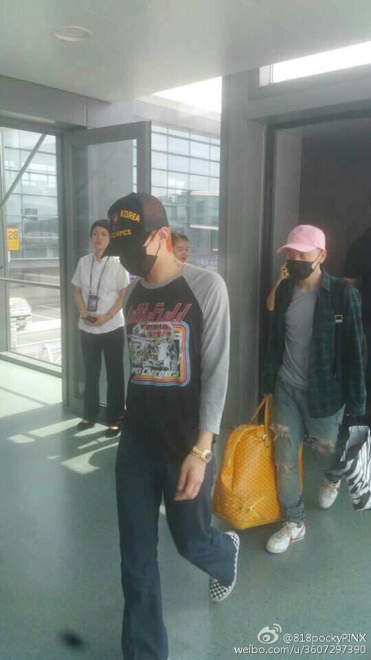BIGBANG arrival Nanjing 2015-08-08 005.jpg