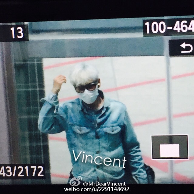 BIGBANG Departure Chengdu to Shanghai to Seoul 2015-08-15 (10).jpg