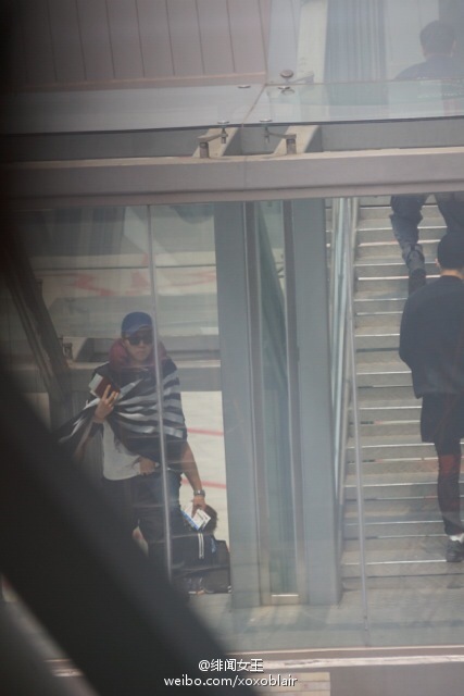 BIGBANG Departure Chengdu to Shanghai to Seoul 2015-08-15 (3).jpg
