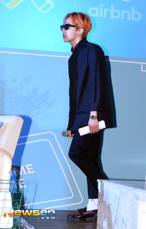 G-Dragon AirBNB Press Conference 2015-08-20 Seoul aaDesignMuseum (5).jpg