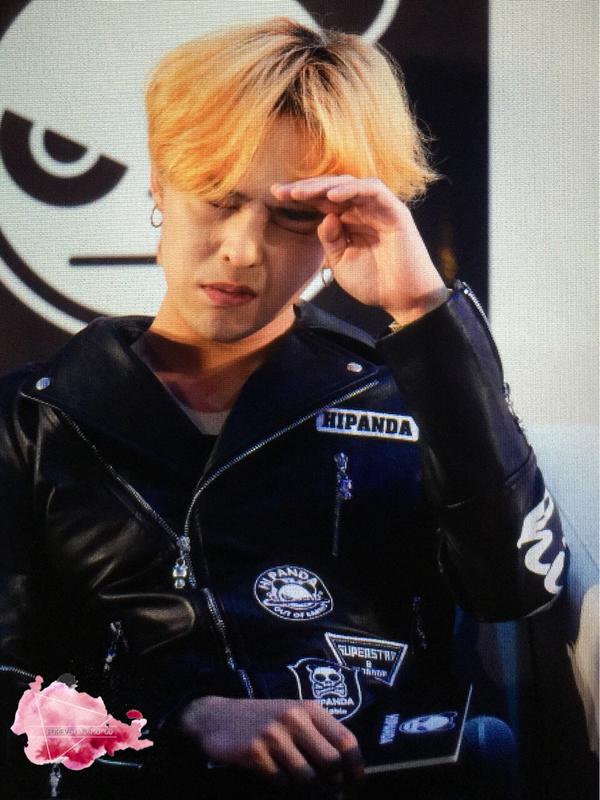 G-Dragon HIPANDA Press Con Shanghai 2015-08-31 (1).jpg