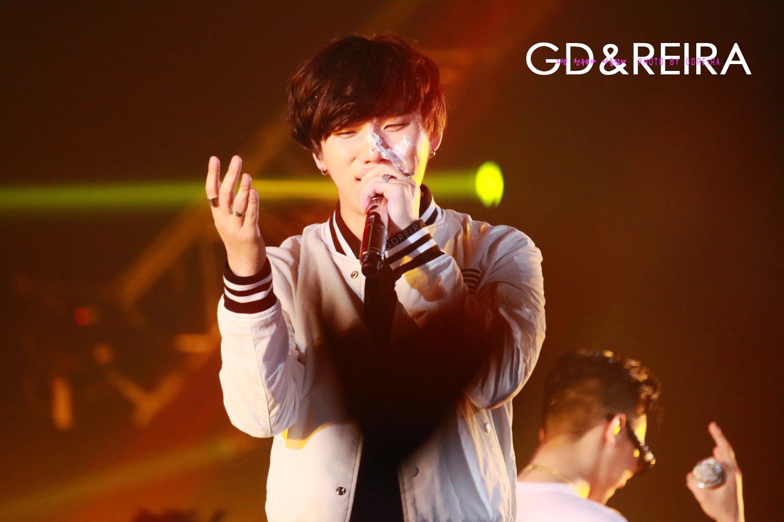 BIGBANG Seoul Day 2 HQs 2015-04-26 Seoul GDREIRA 035.jpg