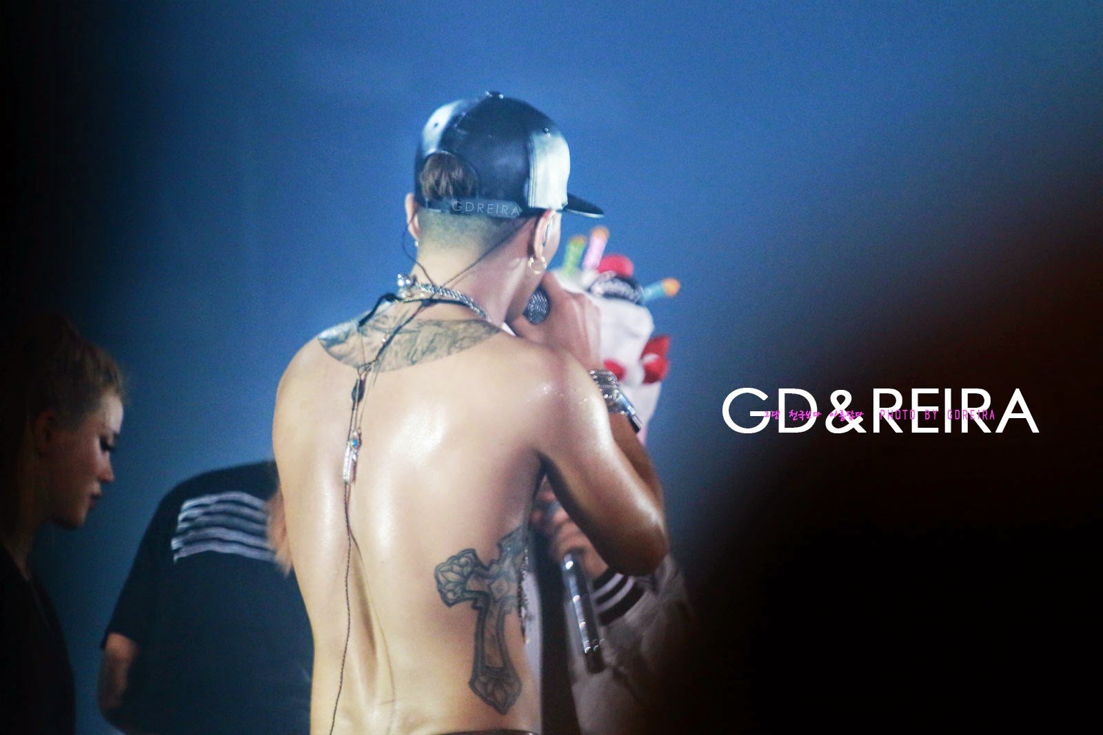 BIGBANG Seoul Day 2 HQs 2015-04-26 Seoul GDREIRA 110.jpg