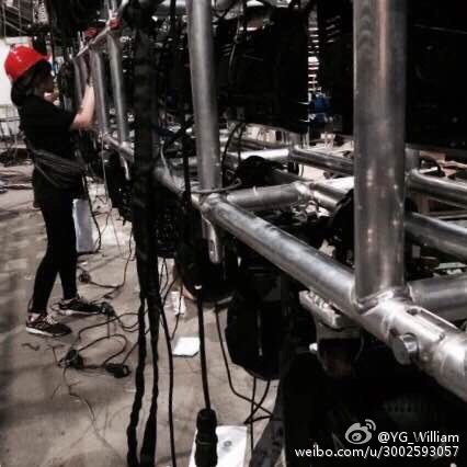 YG_William Stage Impressions Guangzhou 06.jpg