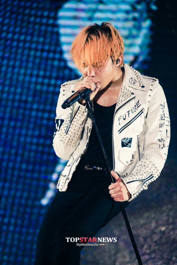 BIGBANG - Made Tour 2015 - Chongqing - 30aug2015 - TopStarNews - 02.jpg