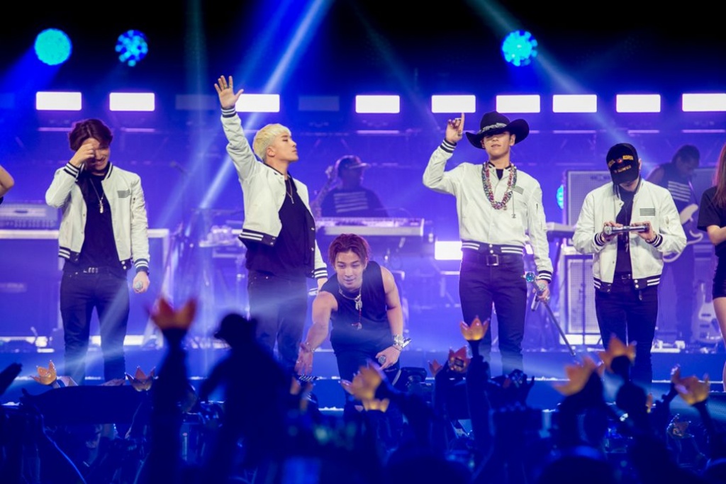 BIGBANG Rolling Stone NY review 2015-10-12 (3).jpg