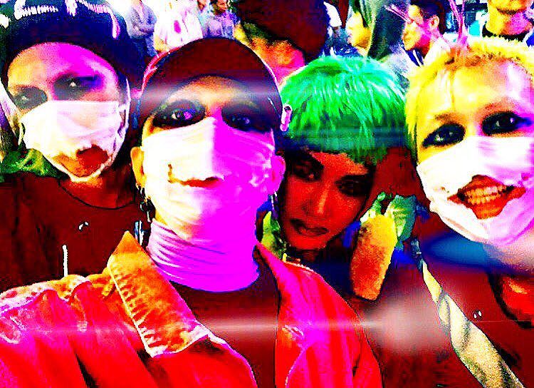 G-Dragon Instagram Oct 31, 2016 11:49pm Happy Bajowueen