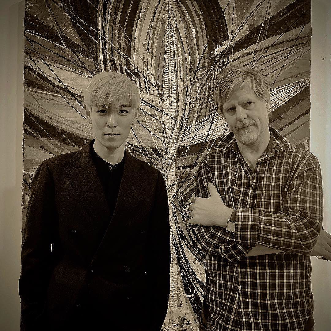 TOP Instagram Oct 24, 2016 6:27pm with my hero