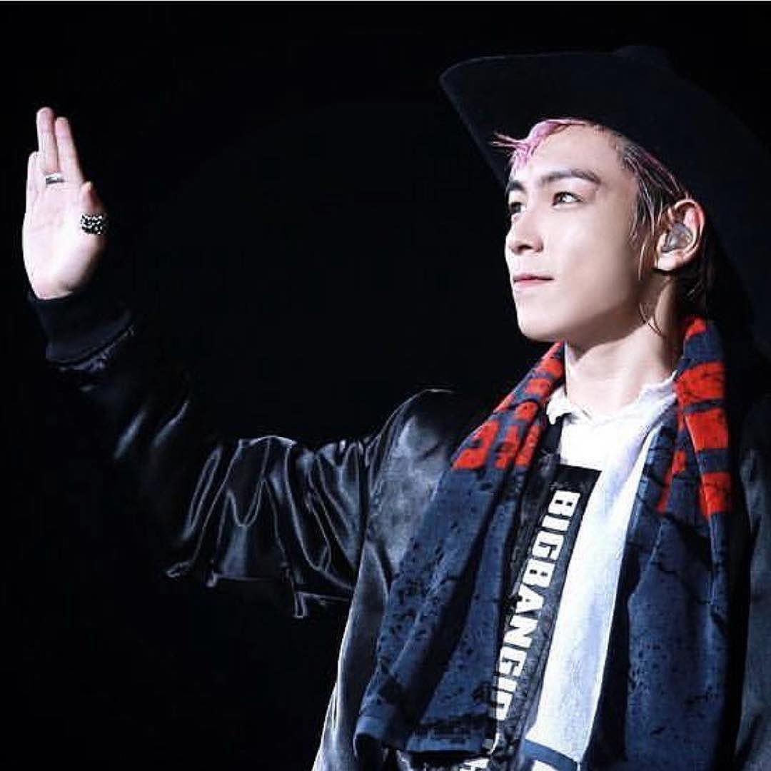 TOP Instagram Nov 28, 2016 1:44pm OSAKA -> KOREA