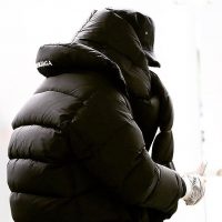 hiding-on-my-way-to-fukuoka