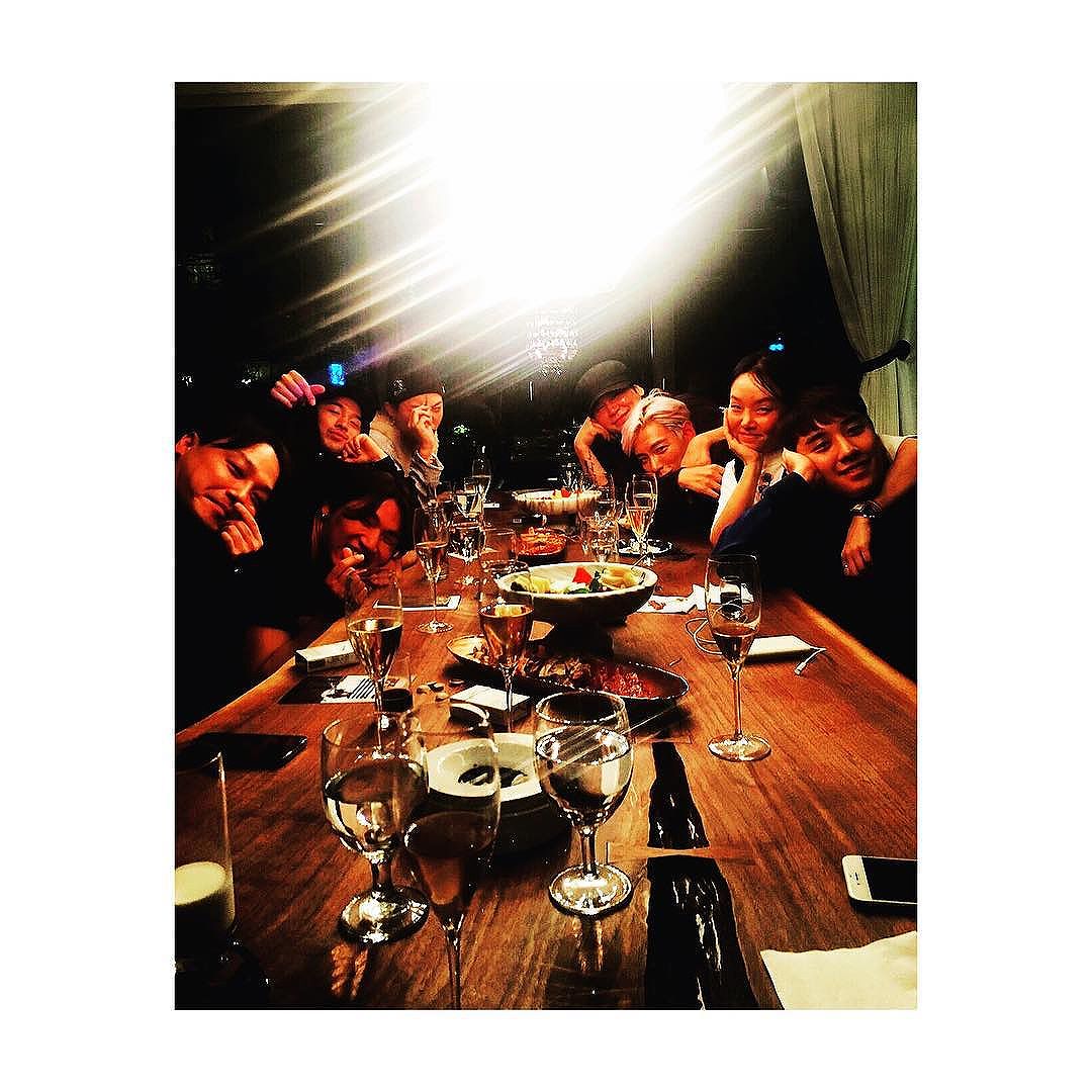 G-Dragon Instagram Nov 10, 2016 11:34pm YG FAM