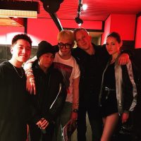 late-dinner-with-new-friends