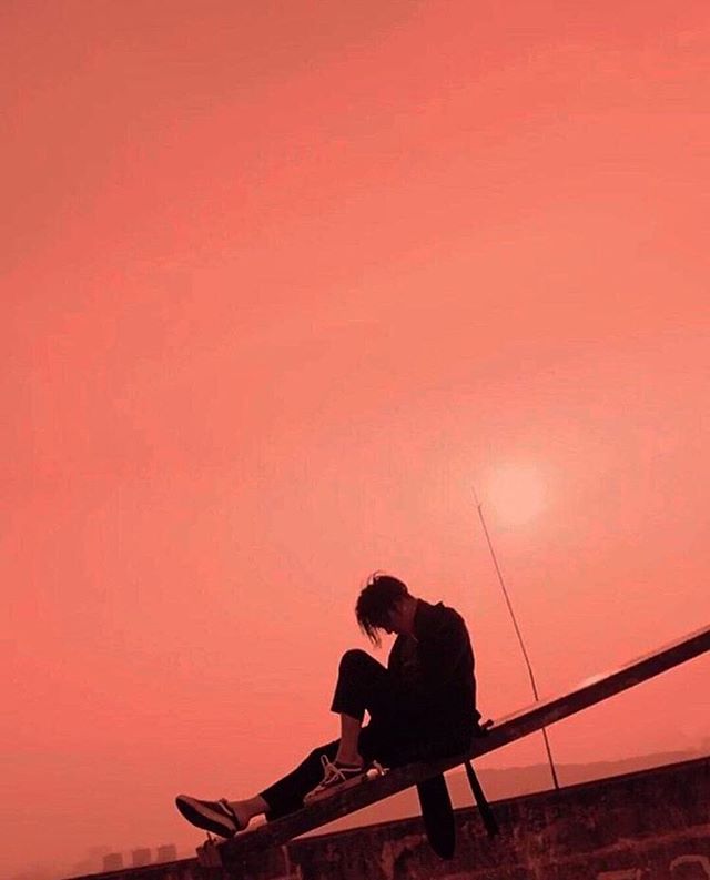 G-Dragon Instagram Dec 19, 2016 7:55pm 
