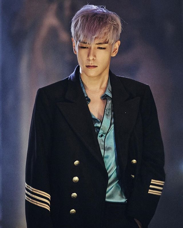 TOP Instagram Dec 19, 2016 6:00am 