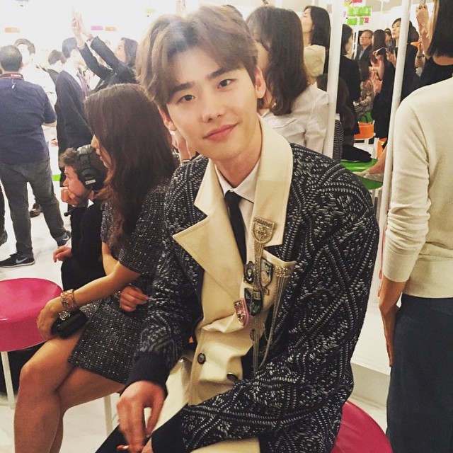 Lee Jong Suk