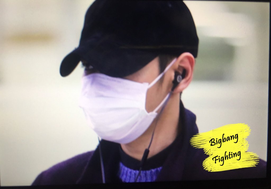 BIGBANGfighting TOP Arrival Gimpo 2016-01-13 (3)