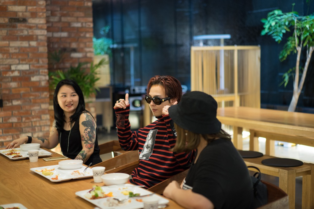 G-Dragon AirBnB (3)